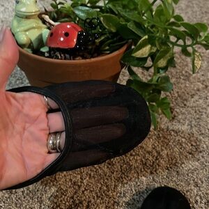 Sheer Mesh flats w memory foam